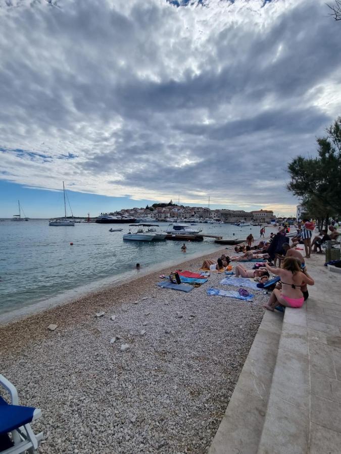 Apartman Smoljic 4+2 Primošten Exteriör bild